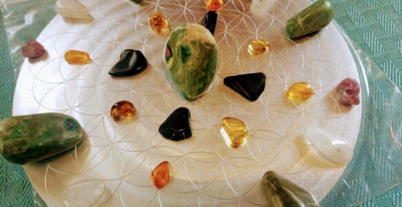 Intuitively Crafted Crystal Grid